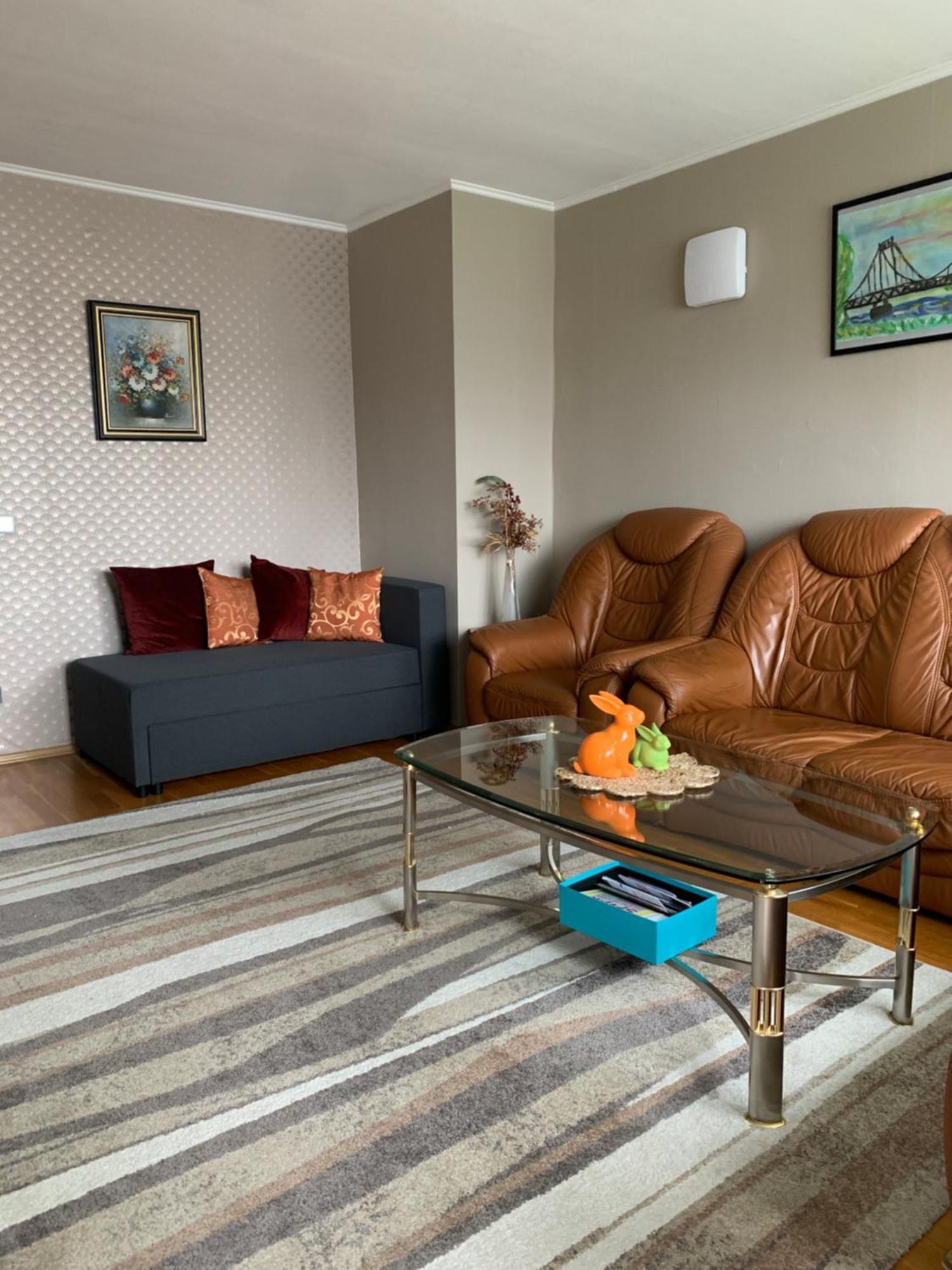 Leon'S Apartment Krefeld Bagian luar foto